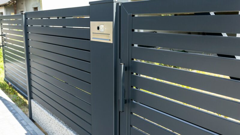 Panele ogrodzeniowe – klucz do bezpieczeństwa obiektów